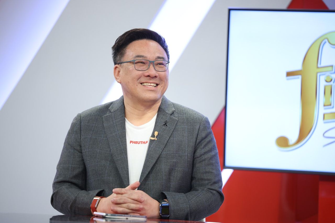 “朱尔攀” 确认为了泰党不关闭道路,与橙党-蓝党携手,宣布“陈博士”推出反响良好