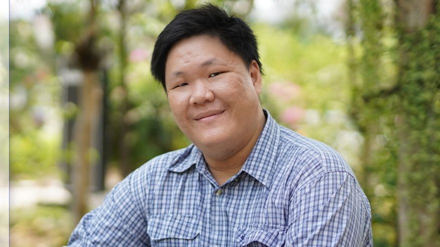 少数政府异常现象动摇泰国民主信心