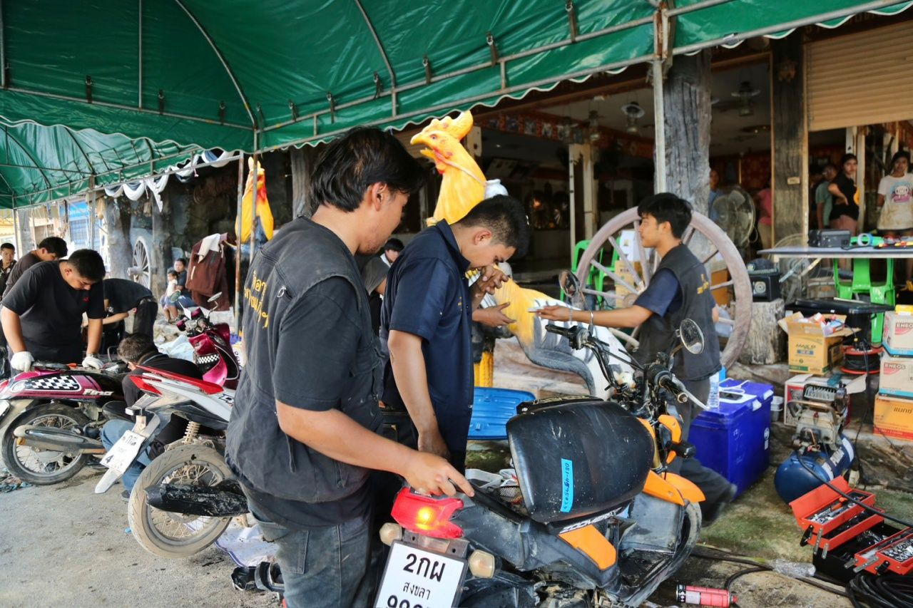 “纳卢蒙”带领教育部调查多所学校,派遣职业团队Fix It帮助修复住宅电力