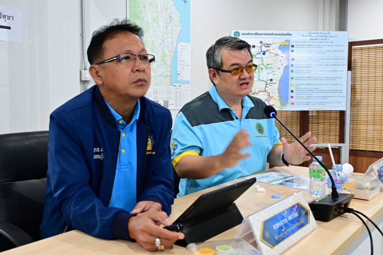 地方行政部门加快推进南部海岸公路“泰国里维埃拉”的建设，在碧武里府