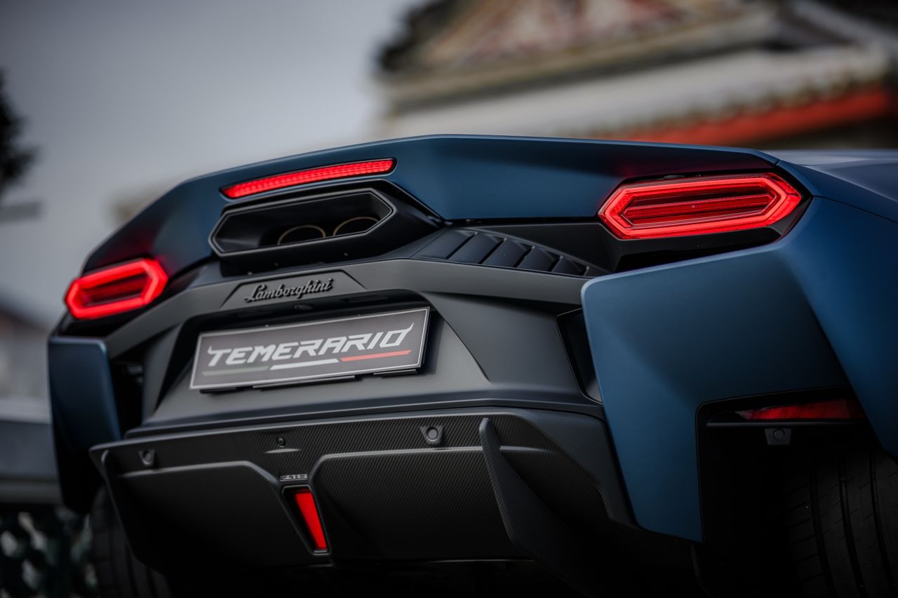 Lamborghini Temerario 混合动力超级跑车，920 马力，起价 2376 万