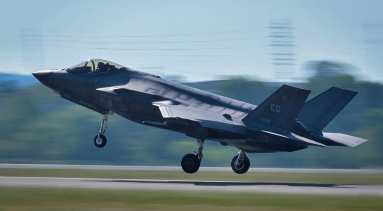 谁会留下，谁会落后 沈阳J-35 VS. F35