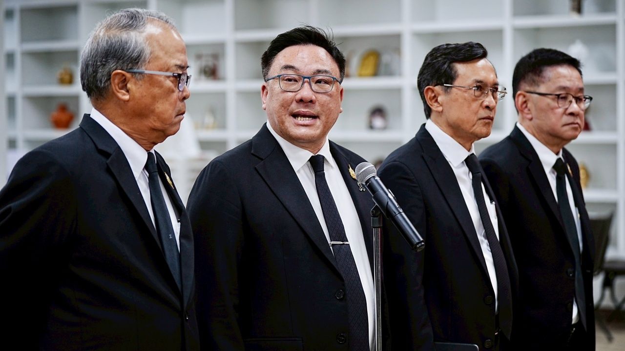 为泰党任命“察图隆”为战略委员会主席，寄望恢复信任