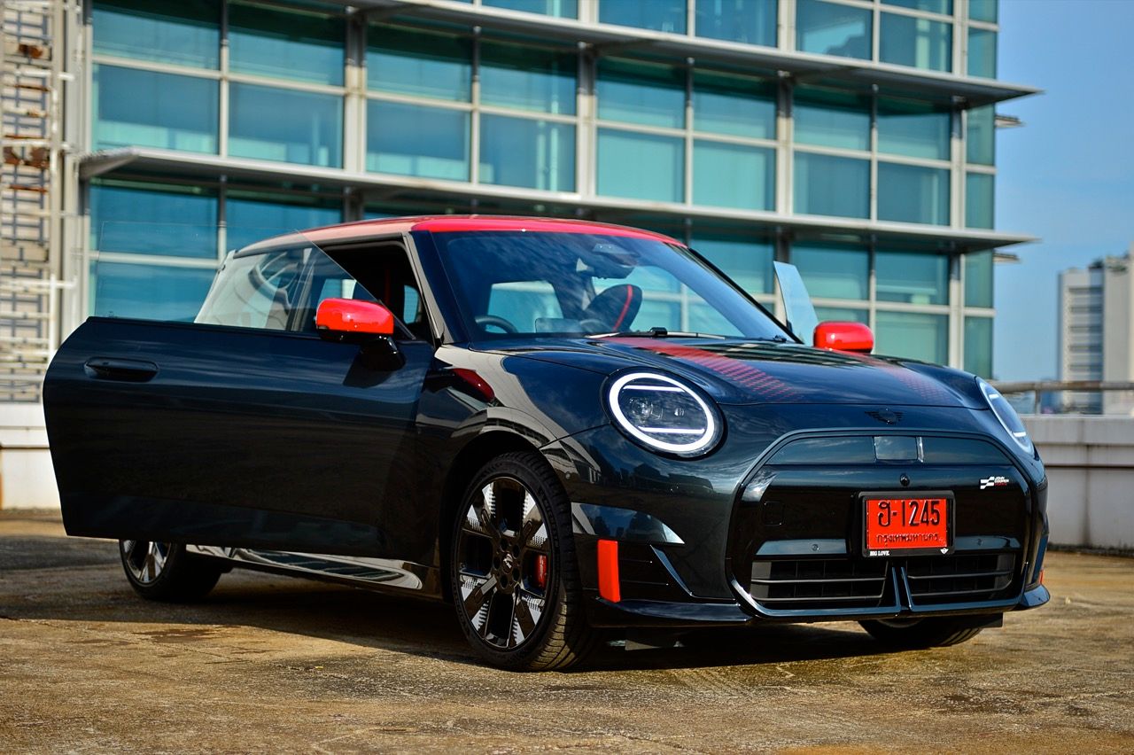 驾驶好，价格合适！远程测试 MINI JOHN COOPER WORKS ELECTRIC