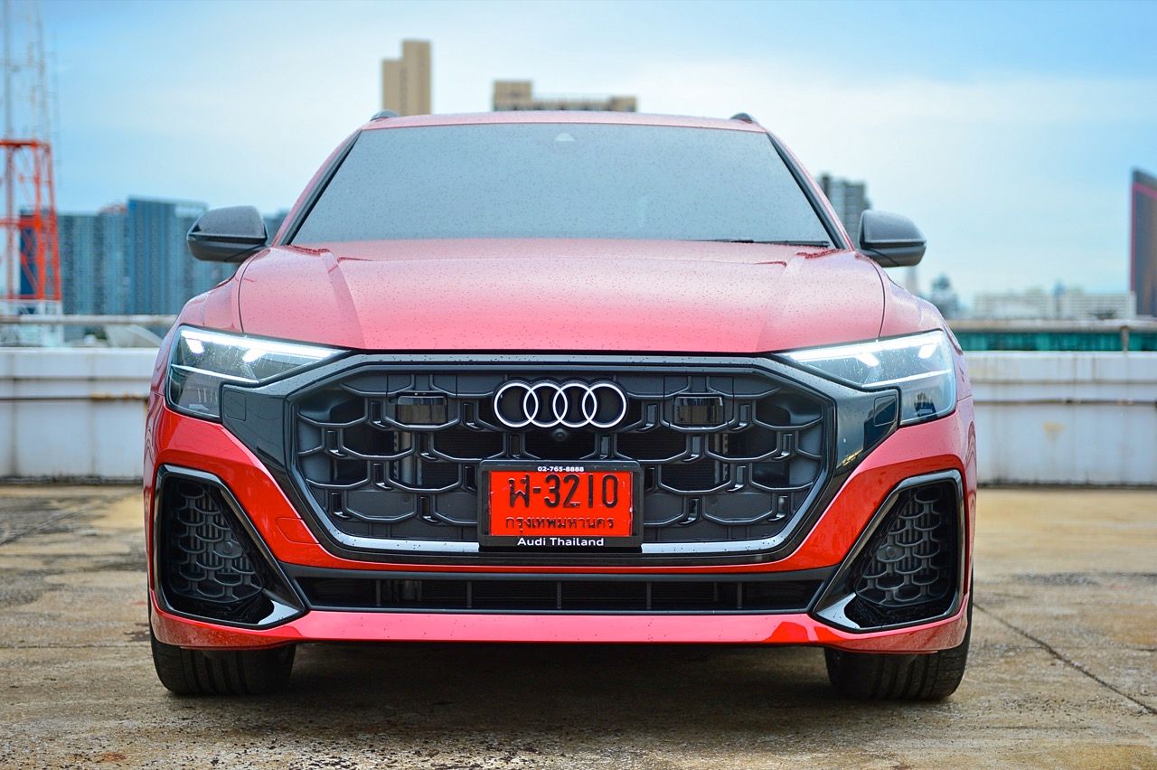体验强大性能：测试奥迪Q8 TFSI e quattro S line edition one