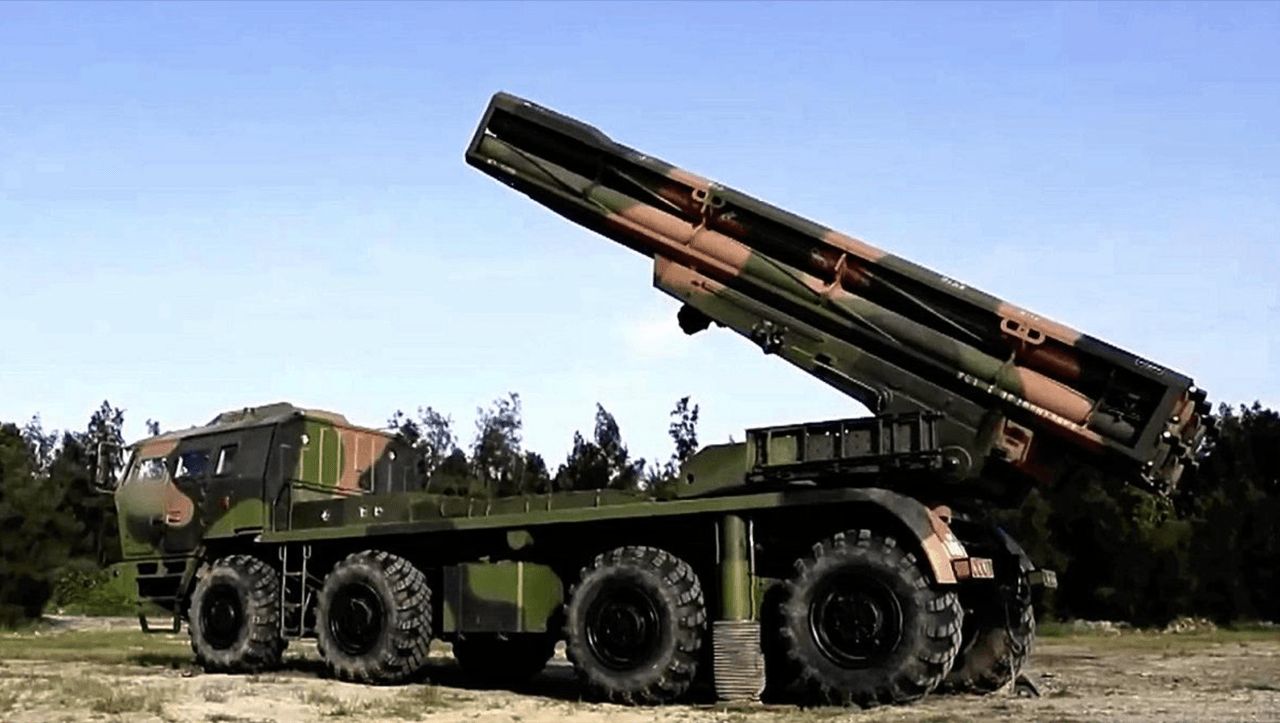 PHL-03 多管火箭发射器:柬埔寨的待摧毁武器