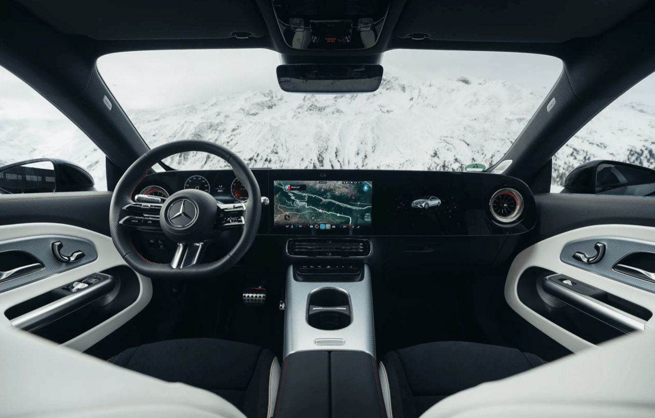 奔驰新款CLA 220混合动力2026现已上市