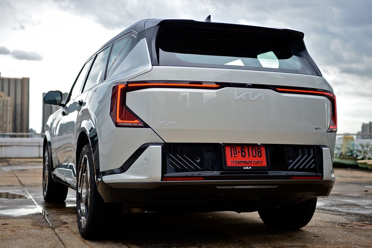 测试 KIA EV5 GT LINE TWIN MOTOR AWD：性能优异但价格偏高