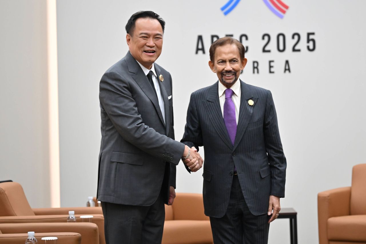 文莱国王对王太后去世表示哀悼