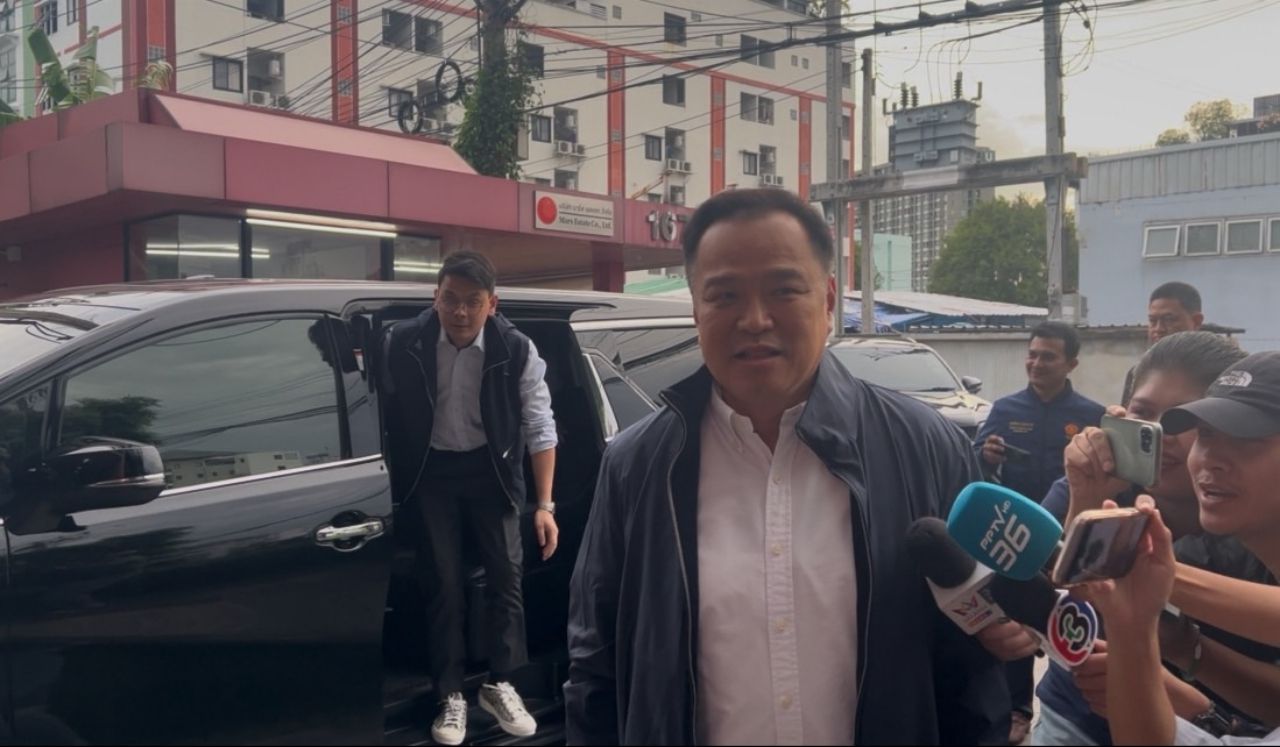 密切关注今天下午人民党会议，期待支持为泰党或自豪党的总理投票决议