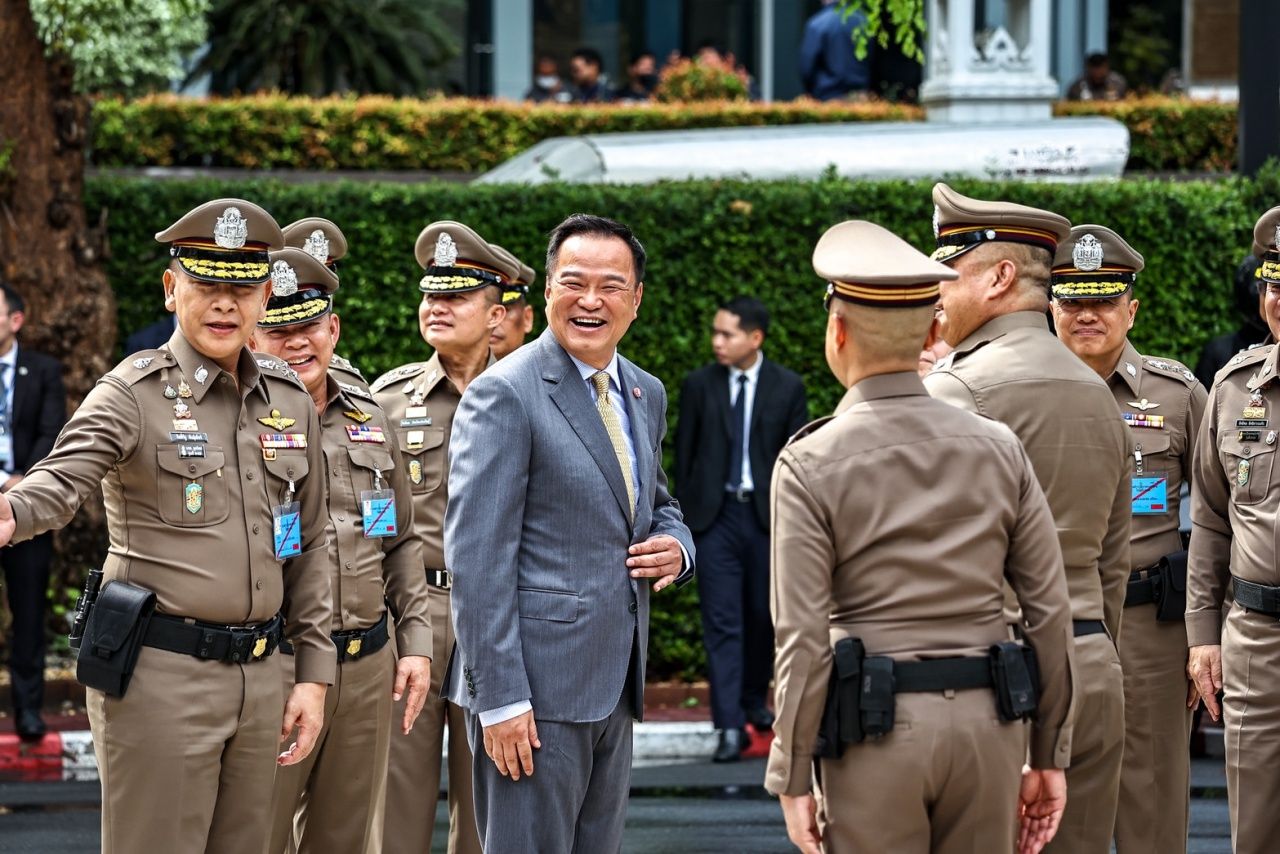 毕达伊发布69年政策，强调泰国警务必须前进，成为现代化且赢得民心的组织