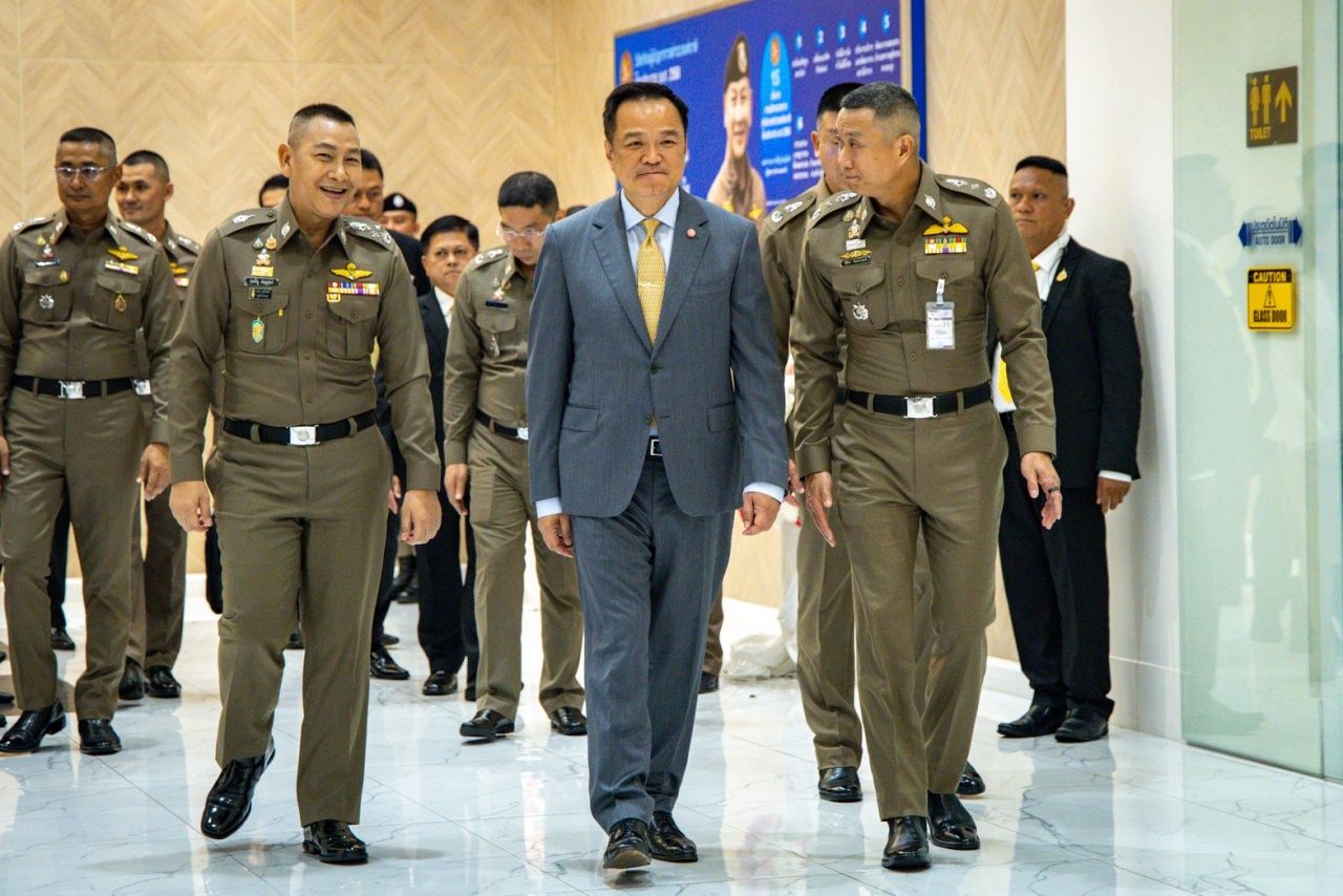 毕达伊发布69年政策，强调泰国警务必须前进，成为现代化且赢得民心的组织