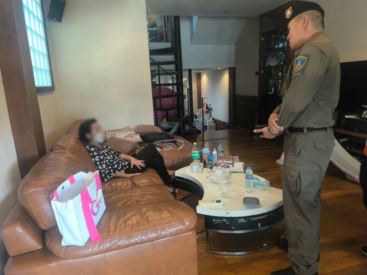 三尸父母子在警官家中被枪杀，芭堤雅警方正在紧急调查