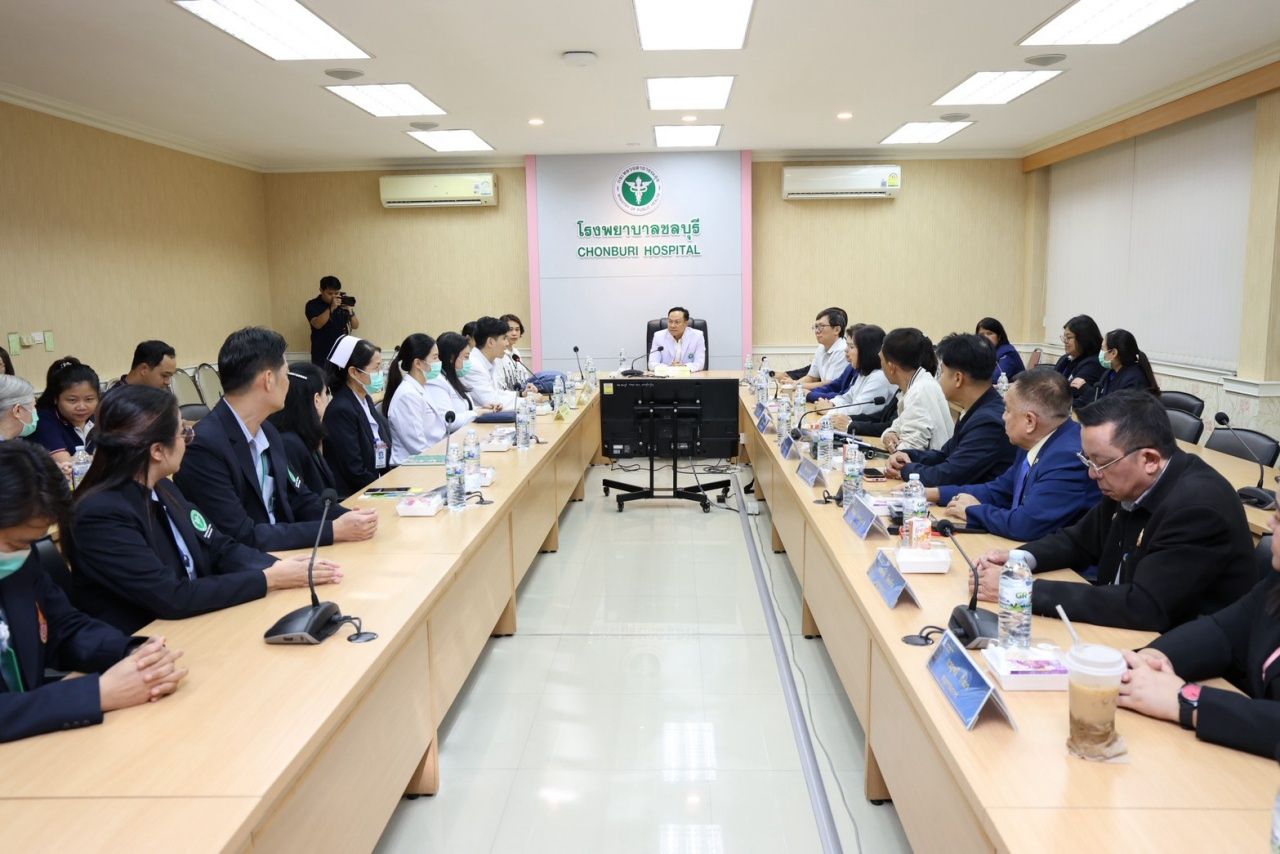 安全委员会访问春武里府检查工作安全
