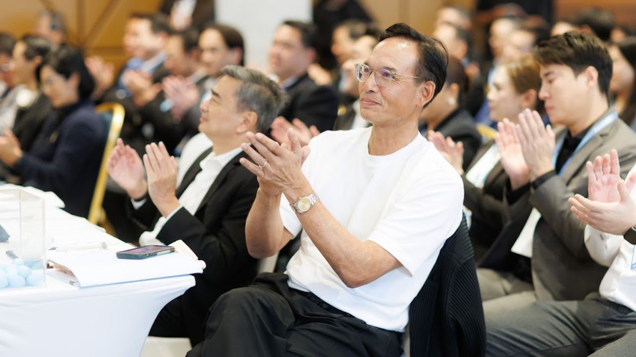 “沙空提”承认民主党在曼谷的风潮超出预期，超过150人提出竞选议员