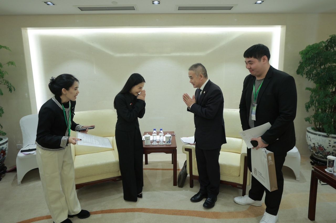 “纳律沐”与两大国际汉语机构会谈 加强合作 提升教育质量