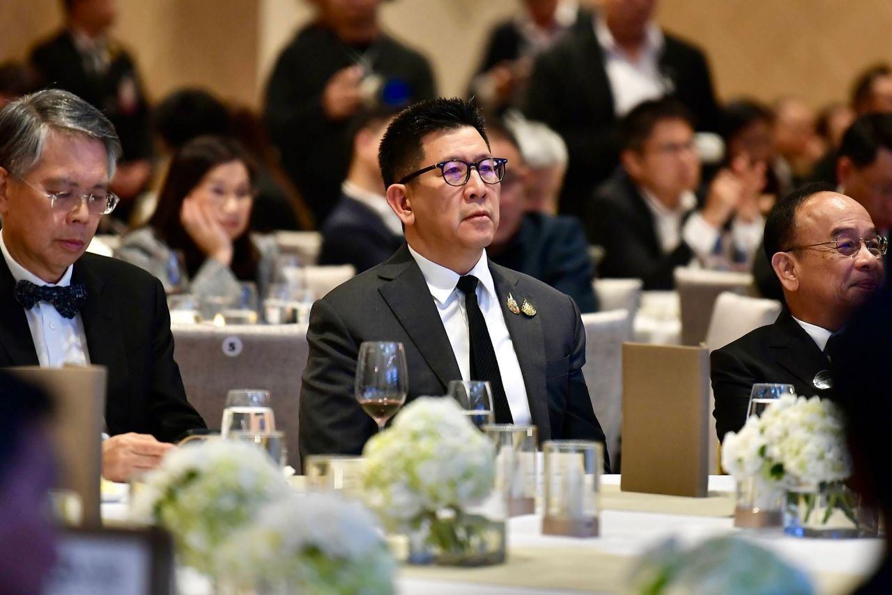 合艾洪灾:15年一遇的危机,总理承诺4年内解决泰柬问题