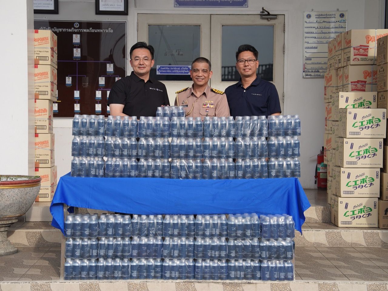 BYD泰国和Rewe捐赠物品以帮助缓解洪灾