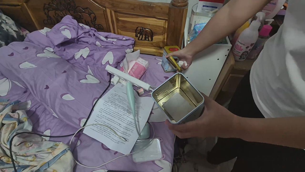 警示教训 女子将房间钥匙藏在鞋中 被贼偷走全部现金