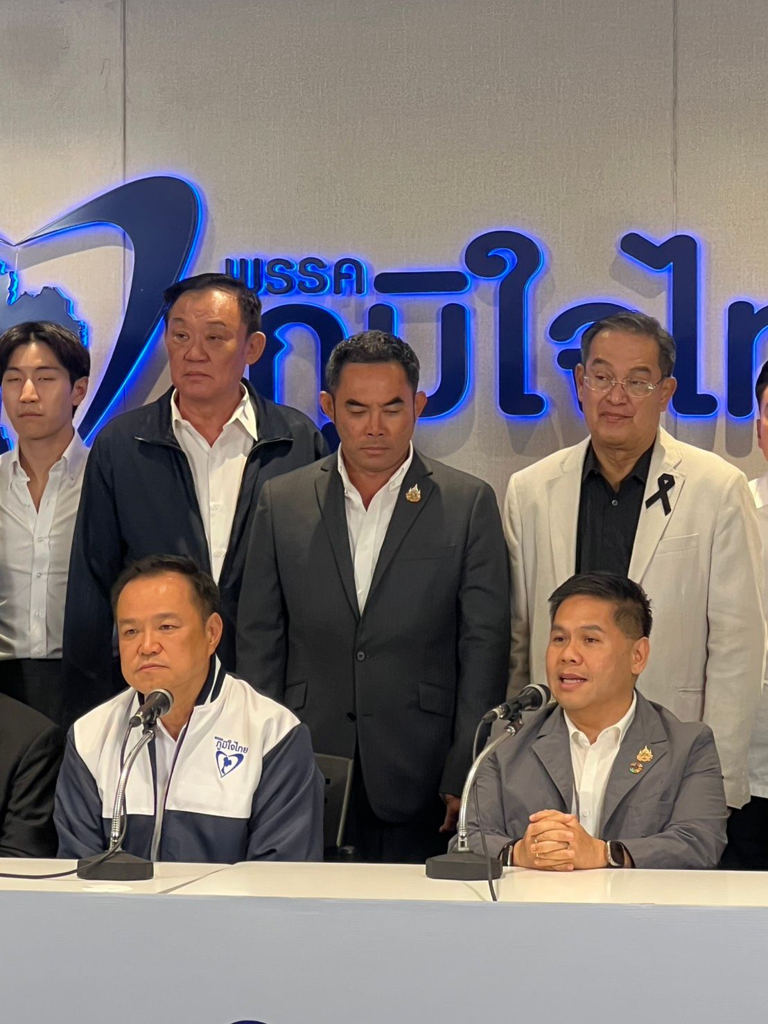 “阿努廷” 携手 “瓦拉武德-松特亚-皮亚” 宣布以泰自豪党名义迎战下届选举