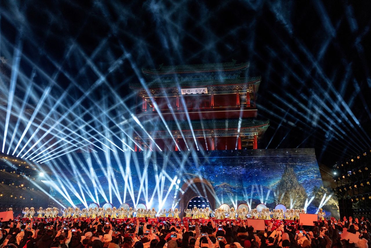 亚洲庆祝2026年新年烟花-无人机壮观画面