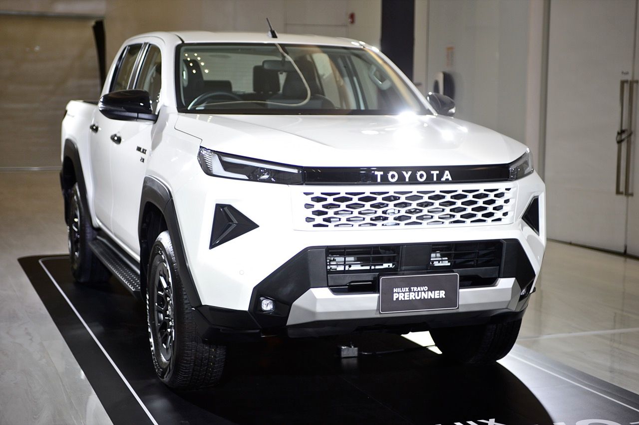 来了,TOYOTA HILUX TRAVO PRERUNNER 和 4TREX,查看型号和价格