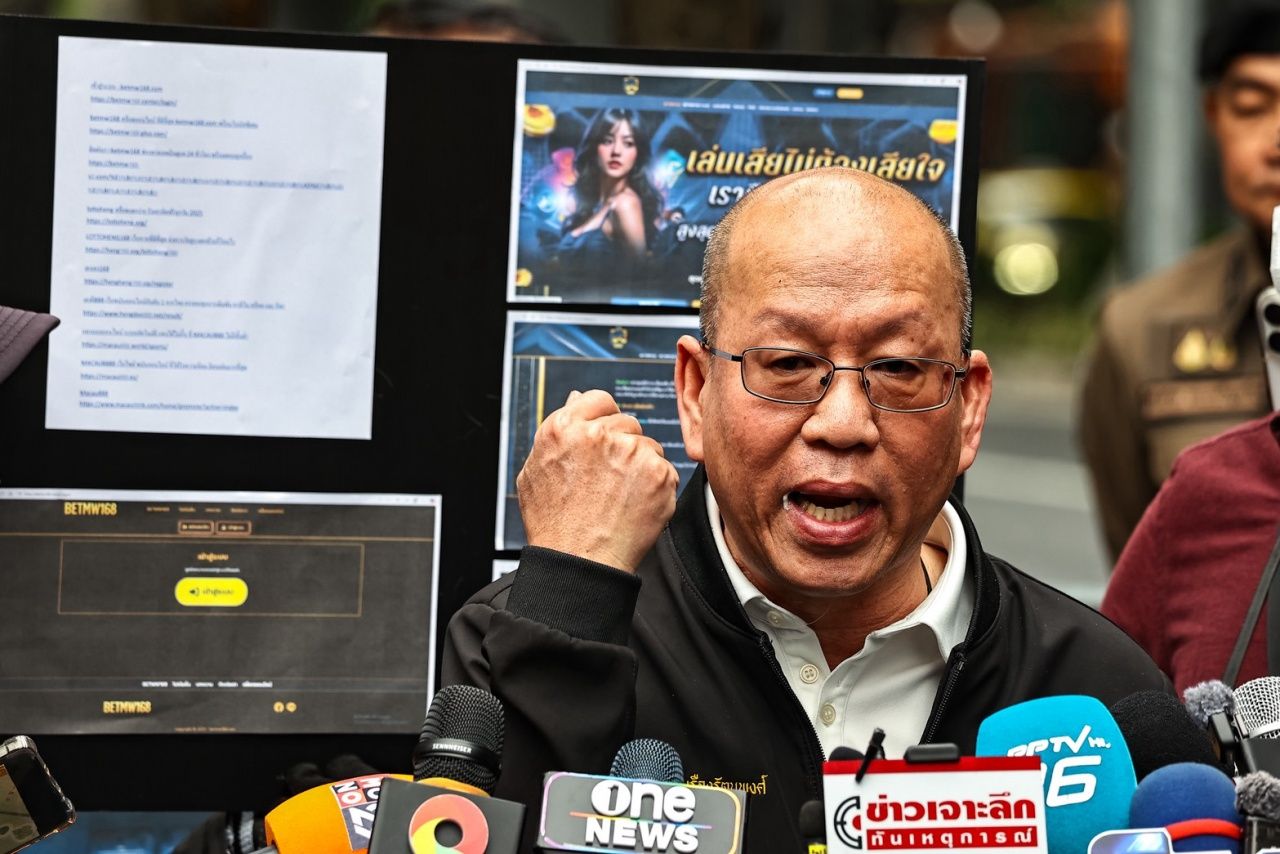 “阿晋里亚”承认与“大乔克”并肩作战 揭露警察和政治家参与骗局网络赌博