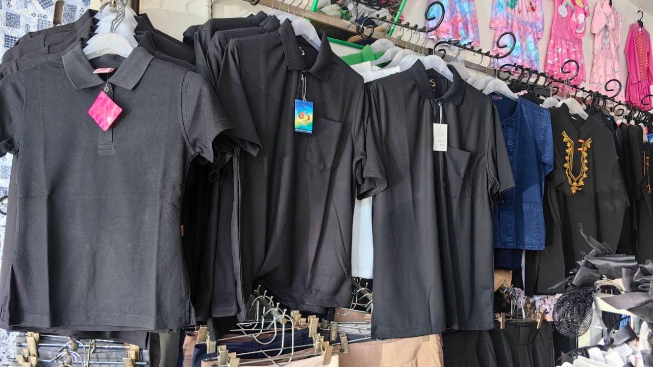 清迈商务部检查丧服店 - 尚未发现提价