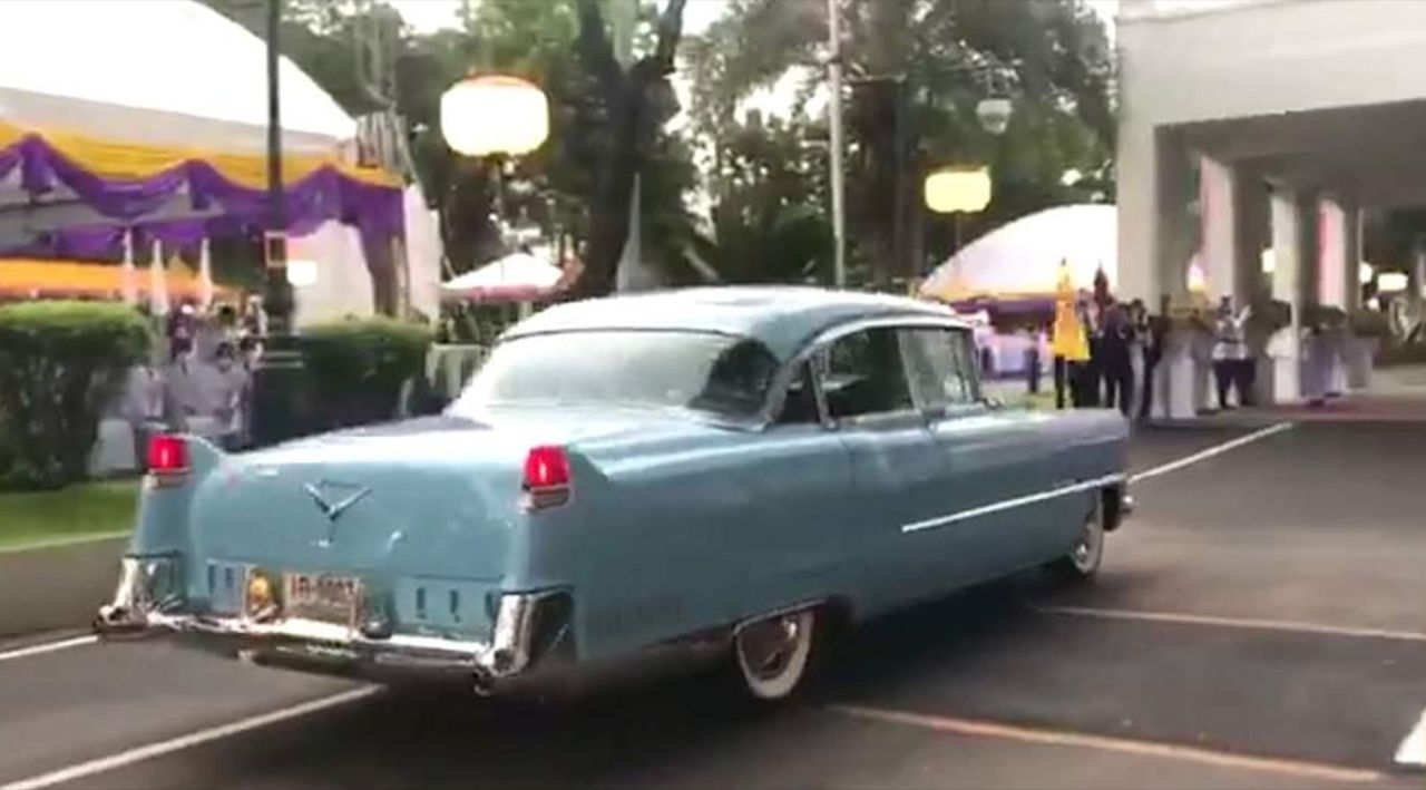 优雅的经典:1955年 Cadillac Fleetwood Series 62 座驾