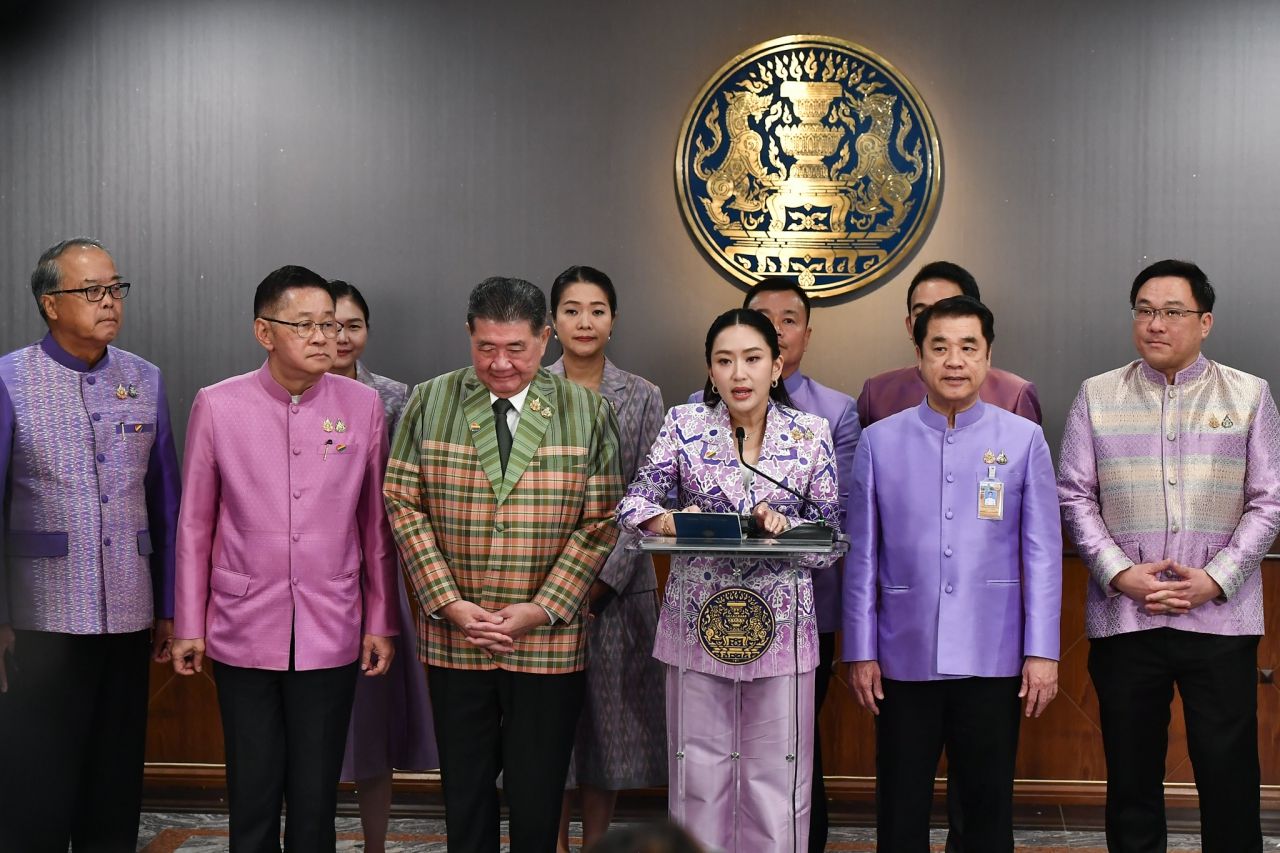 总理确认政府继续维持主权，但准备应对，解释与“洪森”家族的关系问题