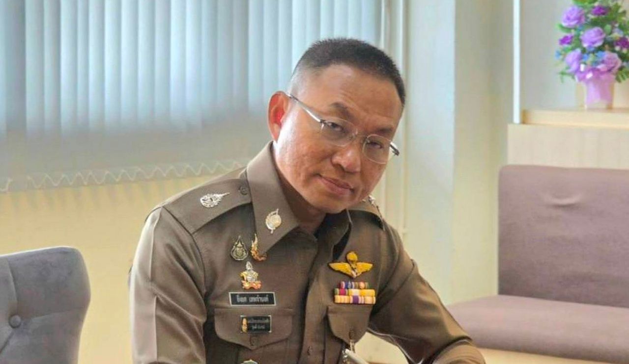 警方在泰国苏兰站金店抢劫案中发现嫌犯指纹