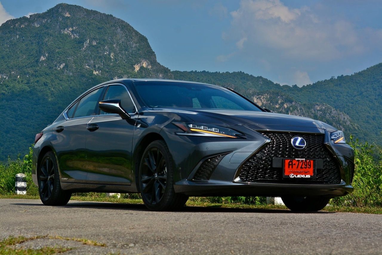LEXUS 品牌让老客户回购新车而不改变心意