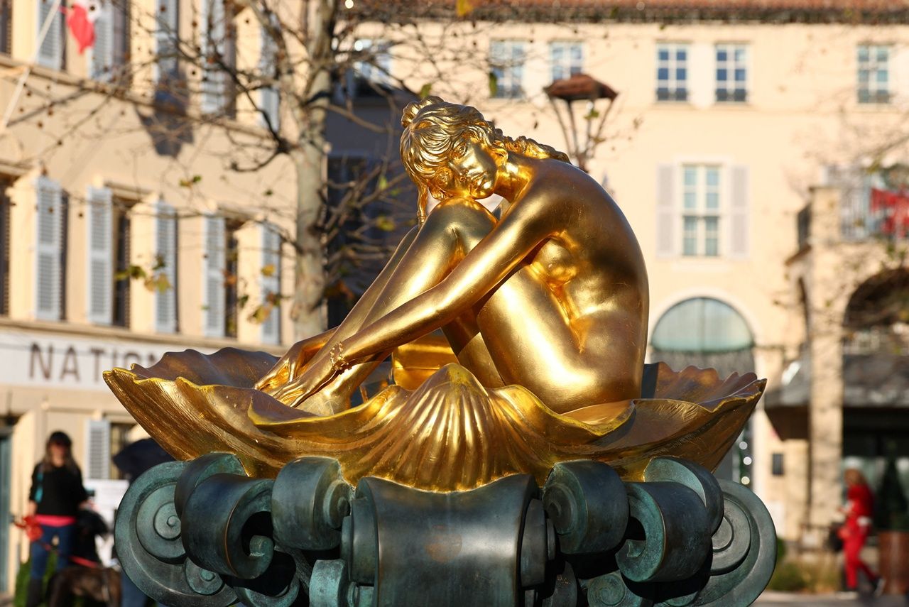 布里吉特·巴铎——改革法国电影的传奇女演员，享年91岁逝世