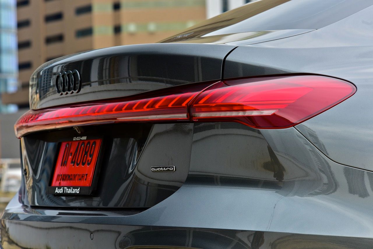 组合物优良的价格！测试AUDI A5 SPORTBACK e-HYBRID QUATTRO