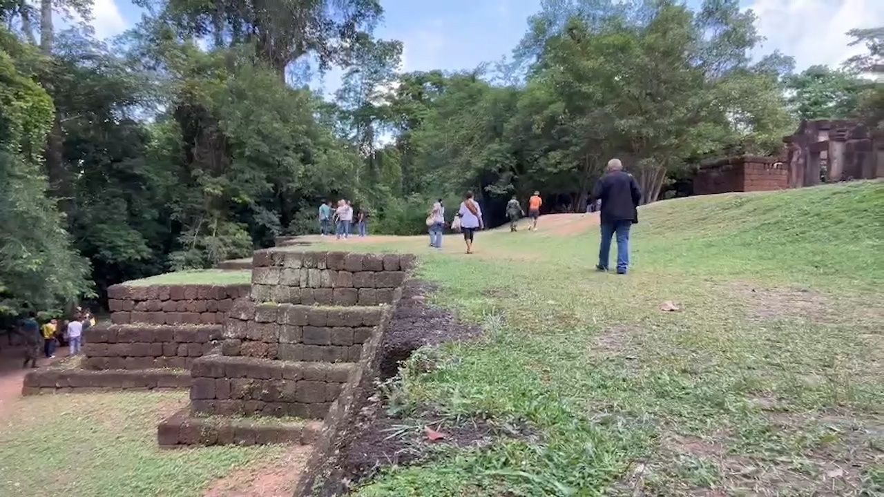 尚未命令关闭两座寺庙“塔门托姆-塔锅”，可参观但禁止象征性活动