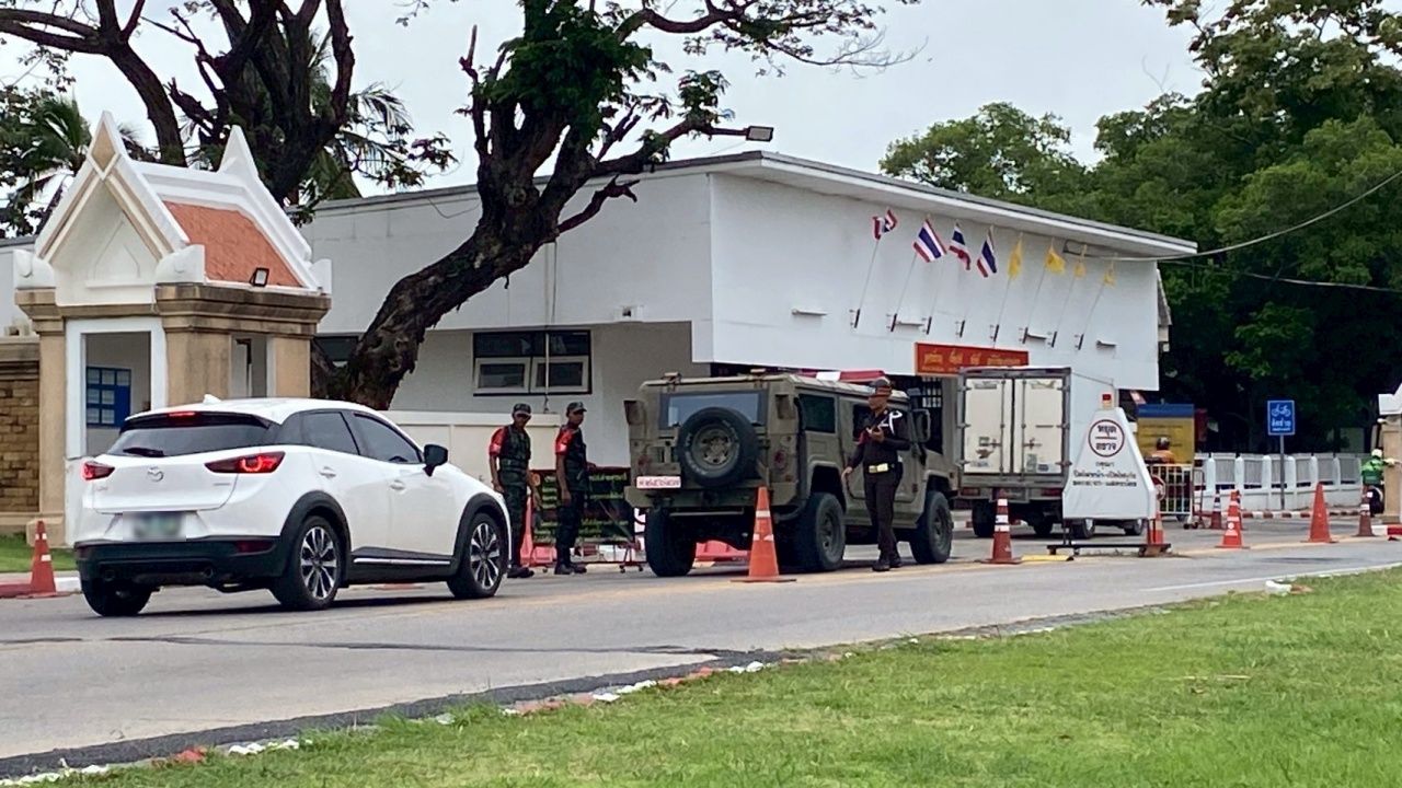 第二军区严查出入人员，因发现数十架无人机在呵叻空军基地上空飞行