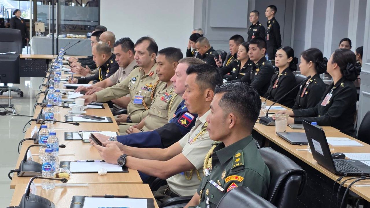 泰国陆军邀请驻泰外国军事助理通报泰柬边境局势