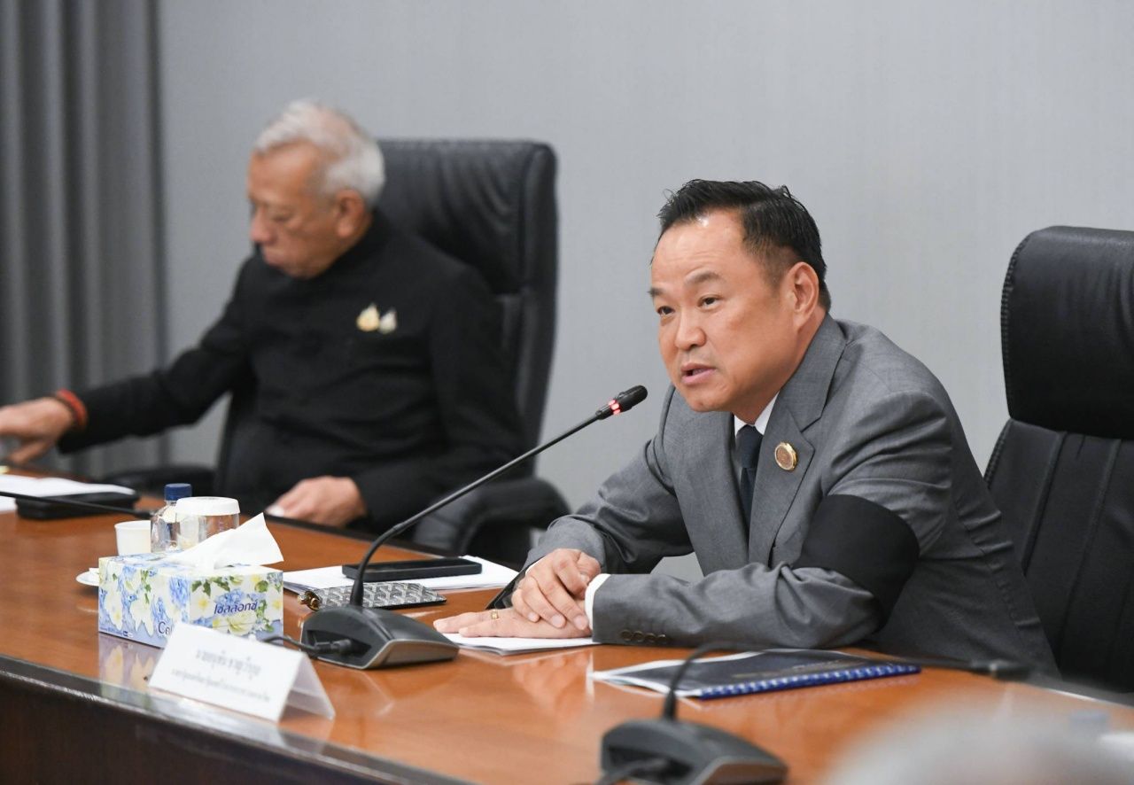 “Phiphat”设立两个委员会调查Sikhiu-Rama 2起重机倒塌案件,7天内查明事实