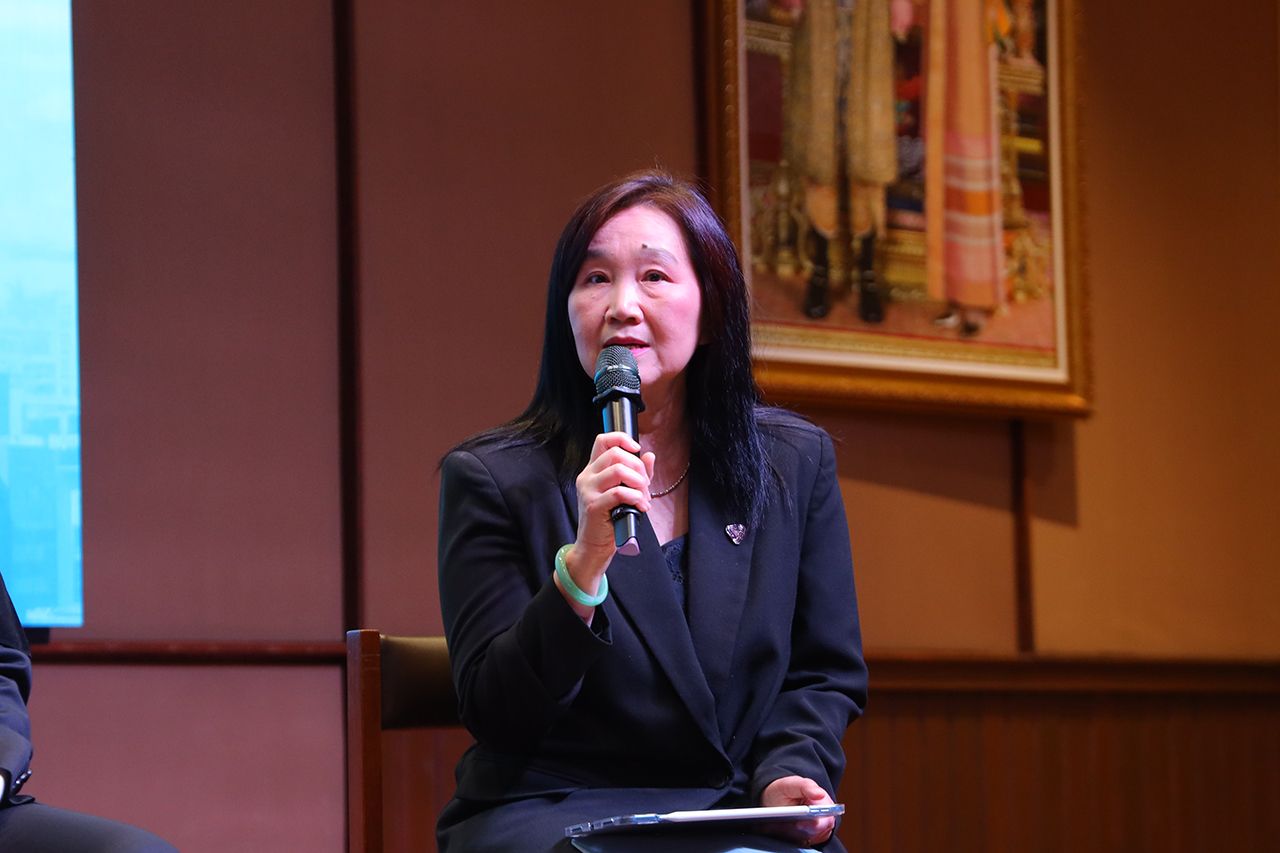 自然资源与环境部与曼谷市府及民间合作启动“绿色名单加”项目 呼吁检测车辆以减少PM 2.5污染