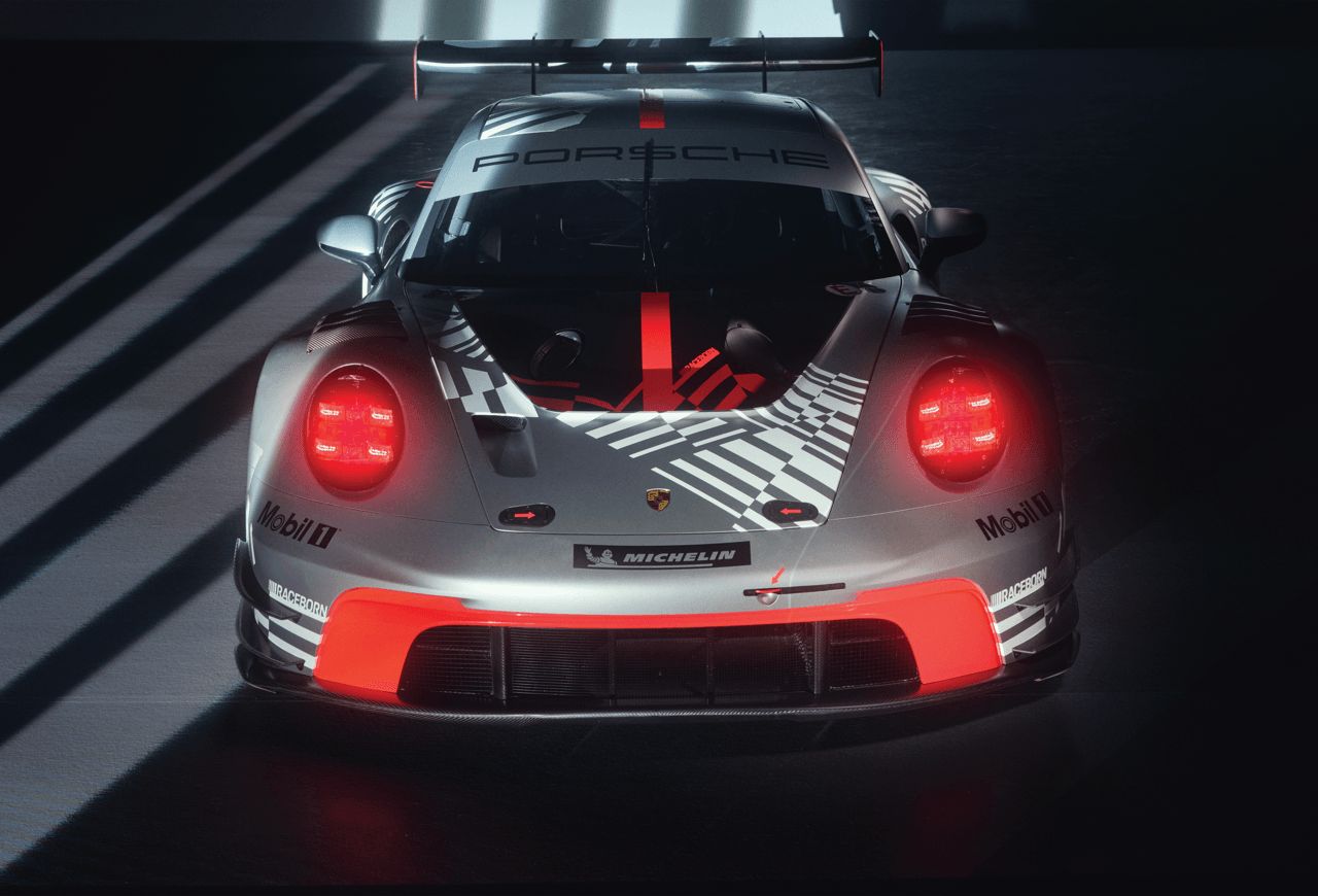 Porsche 911 GT3-R 2025 赛道之王