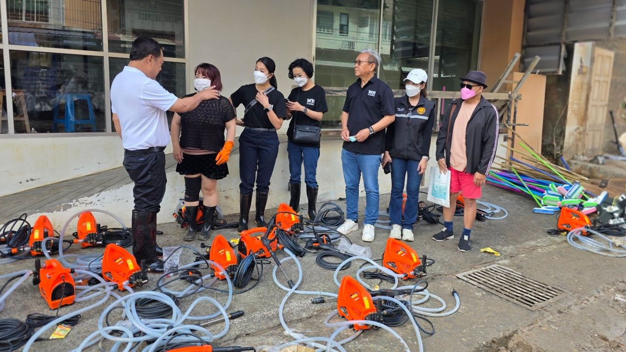 “塔维 - 提拉拉特” 率领“国家党 - 为泰党” 群体开展合艾清洁活动