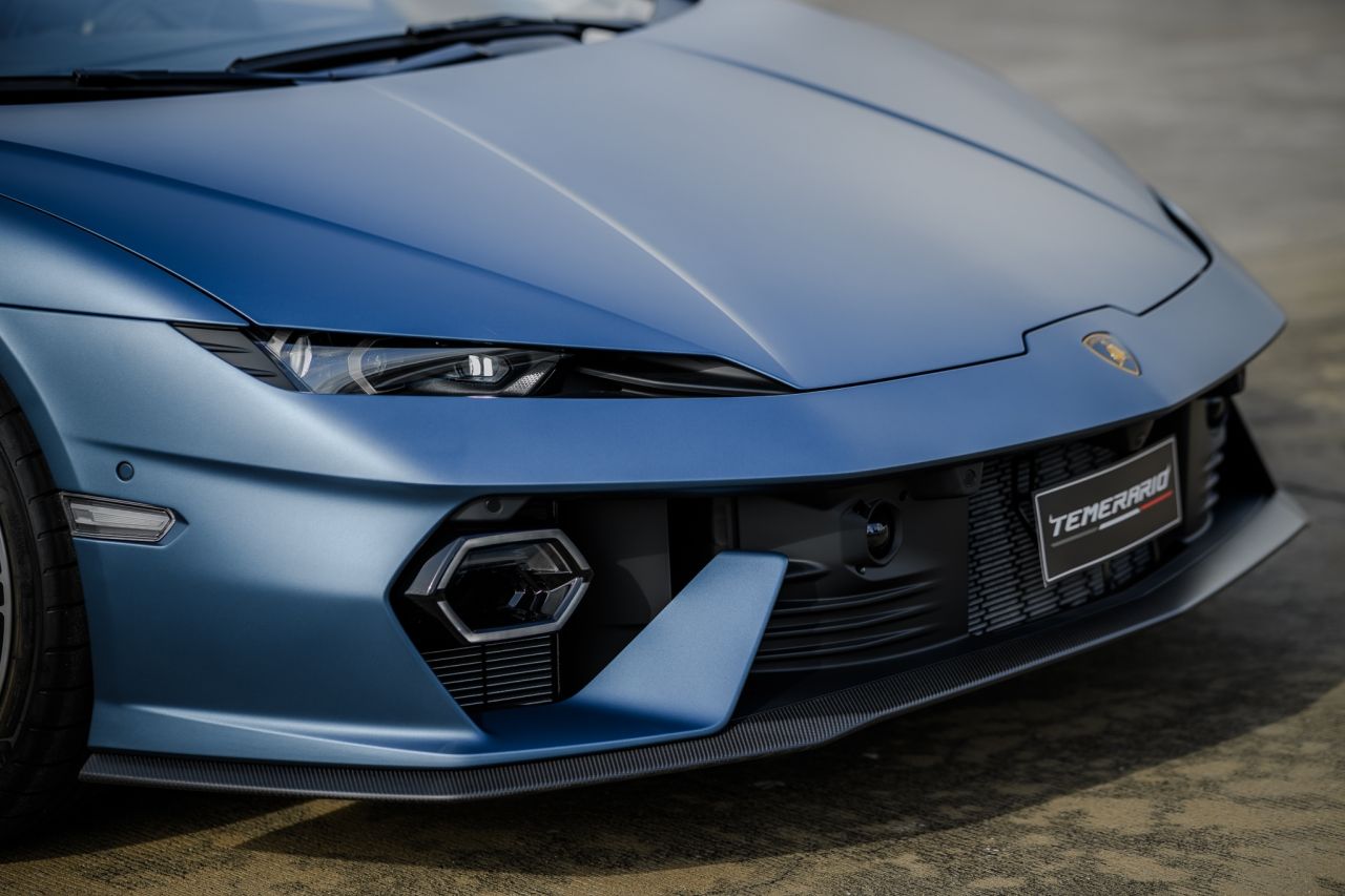 Lamborghini Temerario 混合动力超级跑车，920 马力，起价 2376 万