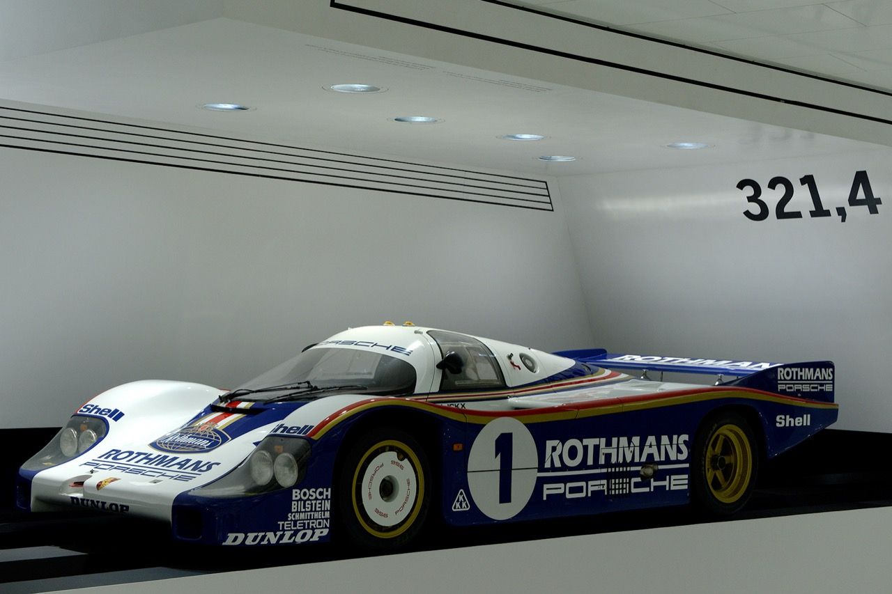 真实展示：Porsche 956 传奇赛车首次亮相泰国
