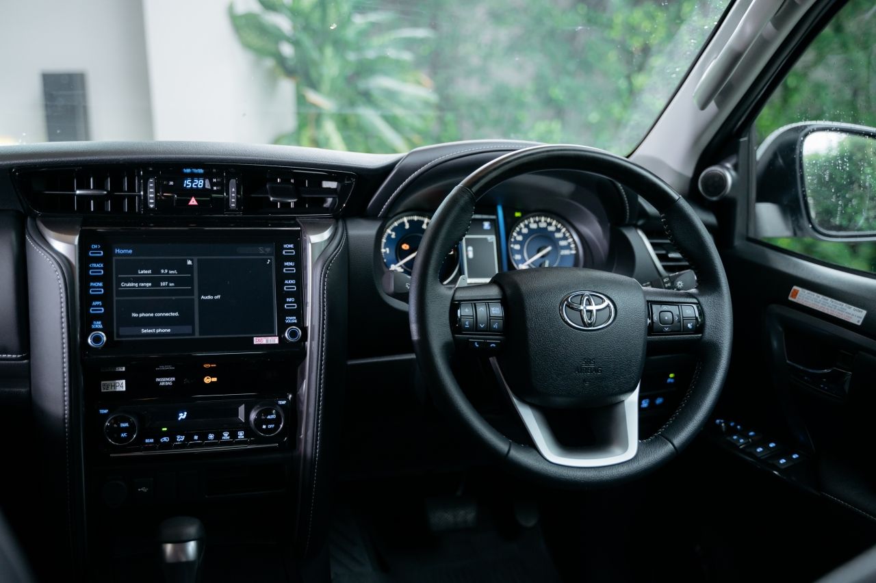 试驾评测 Toyota Fortuner Leader G Plus：更具价值、更运动风格