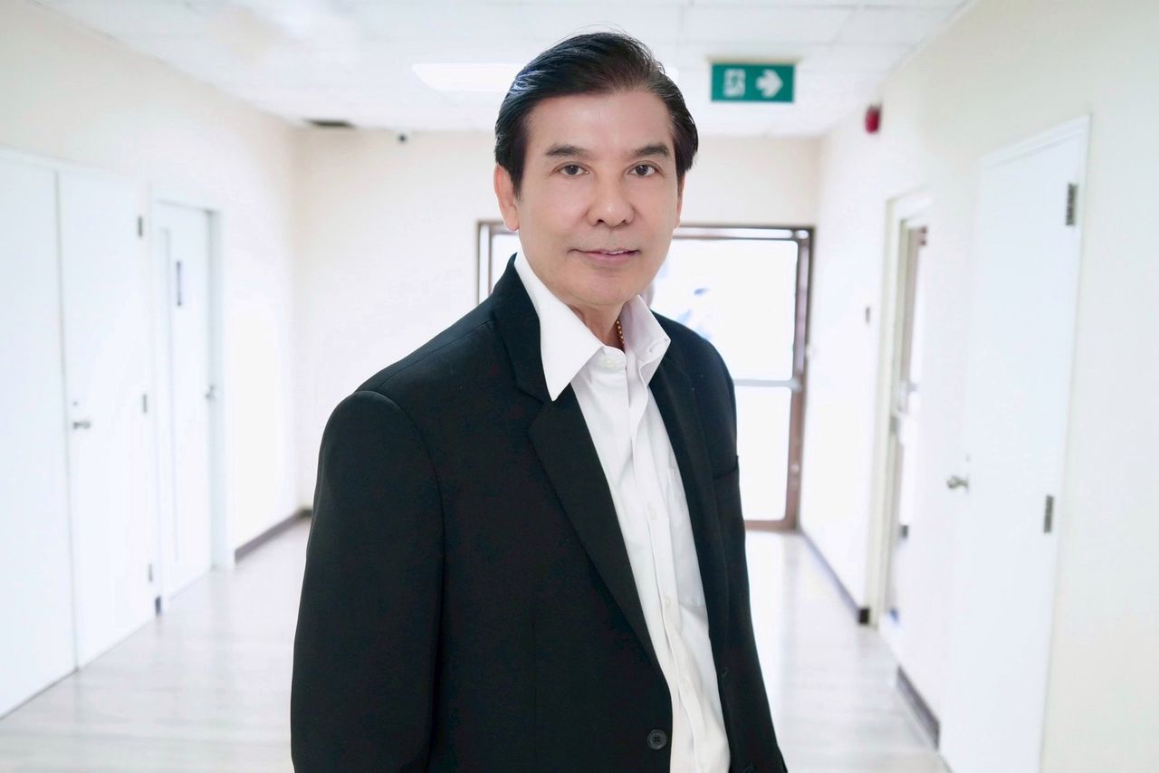 “朱潘” 重申,为泰党准备好选举,将于12月16日公布3位总理候选人和政策