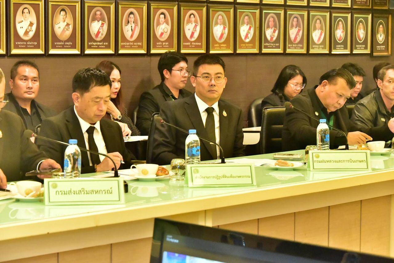 农业部设立“灾害信息协调中心”并指示各部门加快信息传递以便及时进入受灾地区