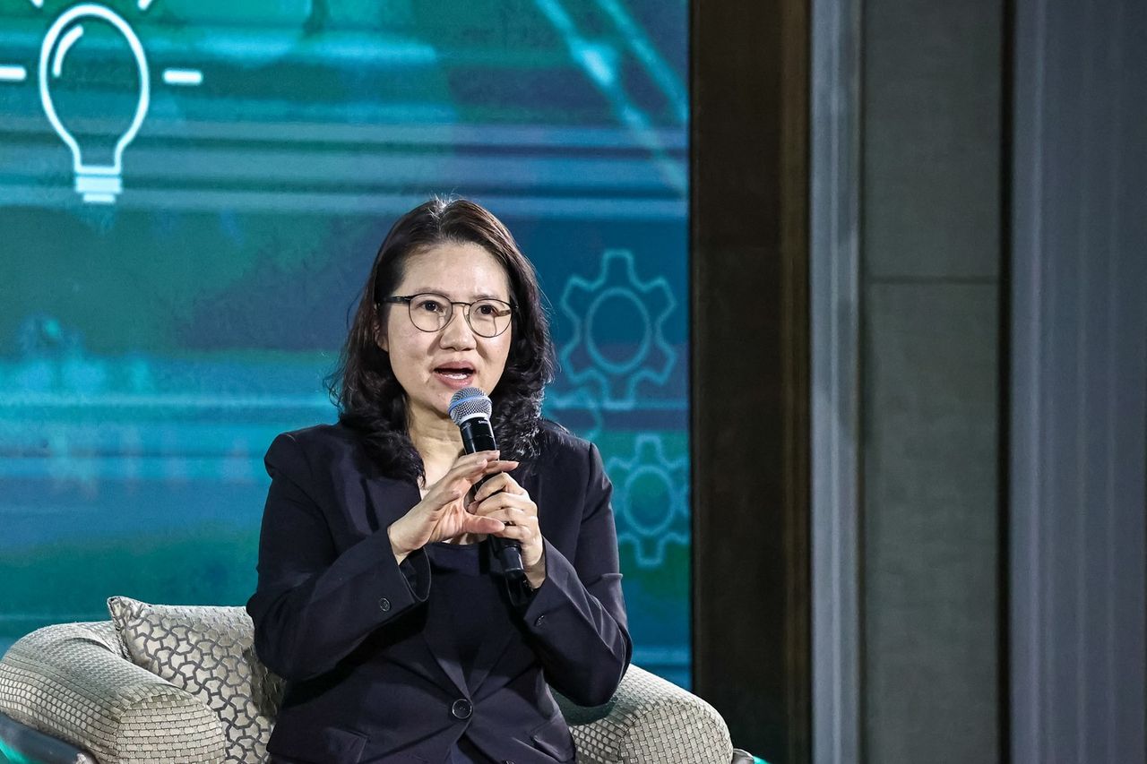 揭开可快速实现的计划：吸引外国直接投资、开放政府数据仓库、打造东盟中心