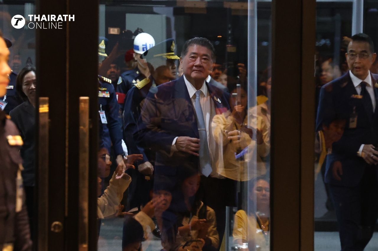 “特朗普-马克龙”赞扬泰国维护和平，Poomthum请求见证午夜后的停火效果