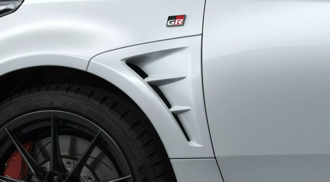 犀利小车 Toyota GR Yaris Aero Performance Package