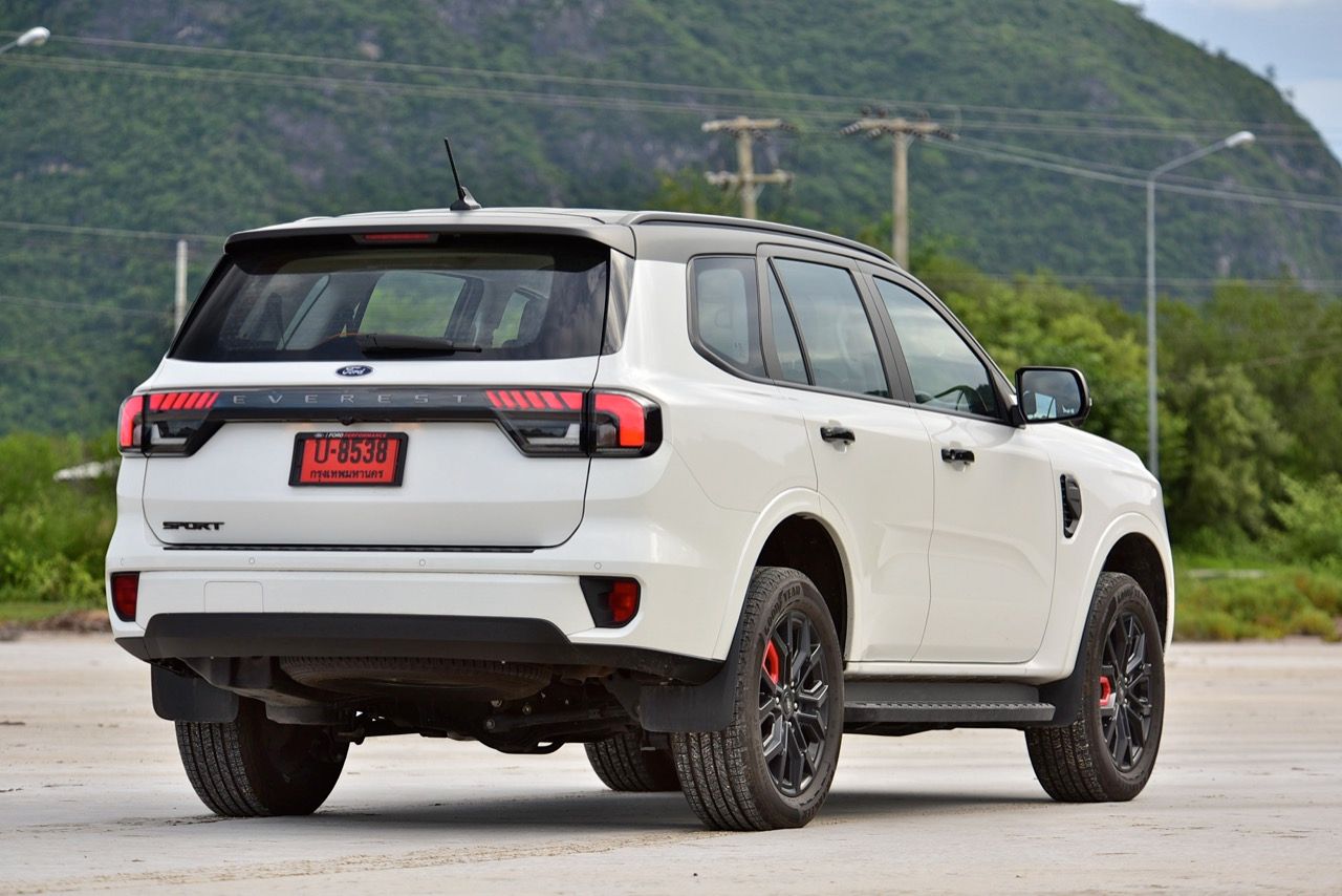 试驾 FORD EVEREST SPORT 2.0 6AT 4X2 2025